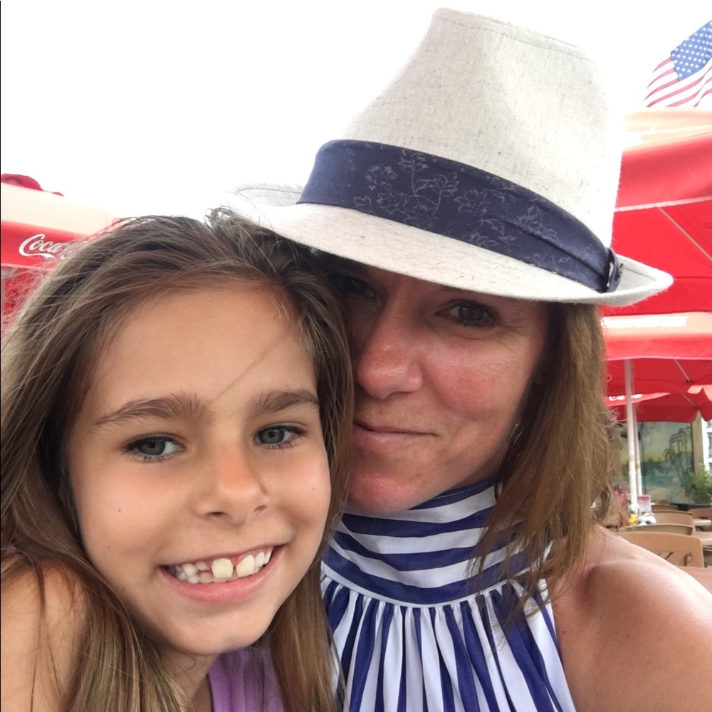 Meet your Posher, Renee